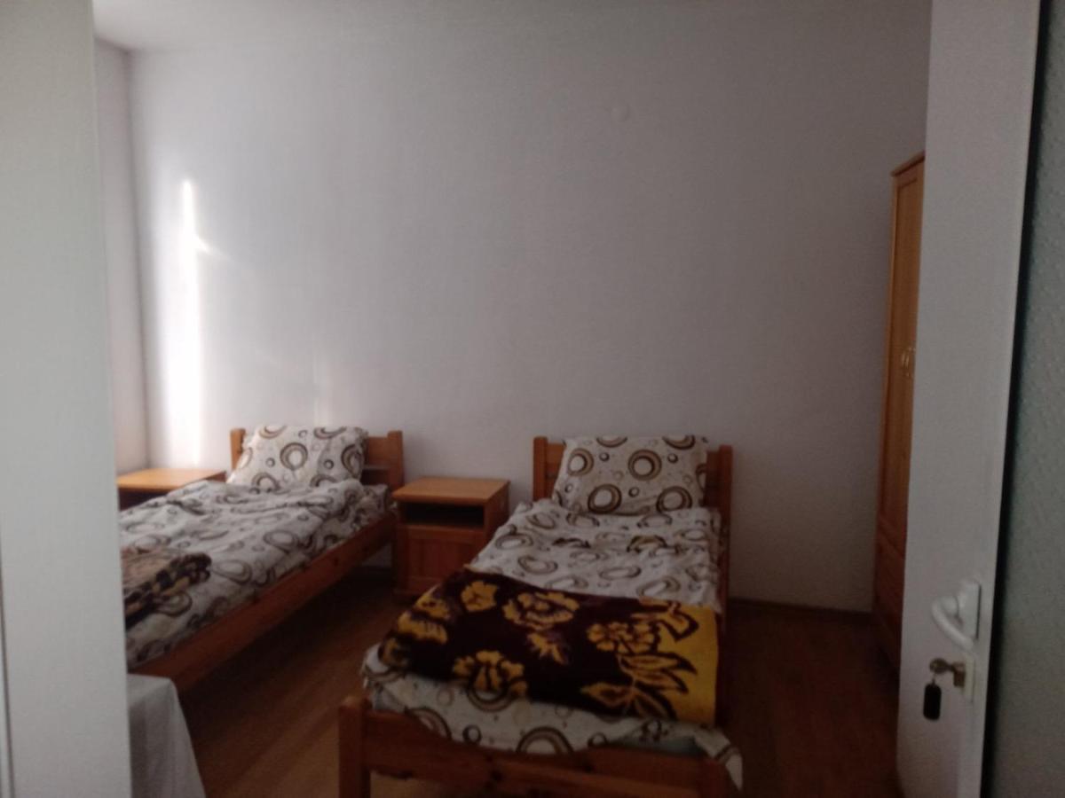 Хотел Оренда Dupnica Esterno foto